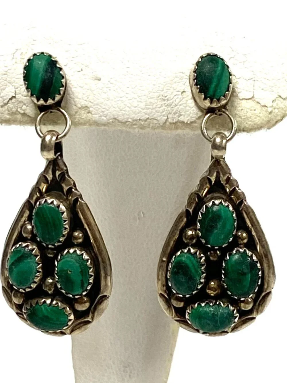 m950 Vintage Sterling Silver Bezel-set Green Malachite Cabochons Dangle Earrings